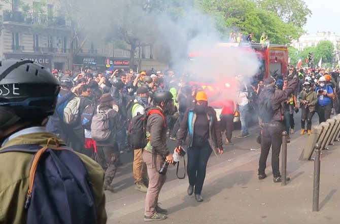 Paris’te Olaylı 1 Mayıs: 25 Yaralı, 222 Gözaltı