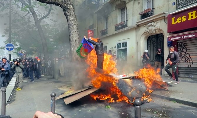 Paris’te Olaylı 1 Mayıs: 25 Yaralı, 222 Gözaltı