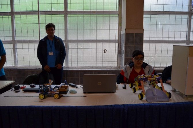 Trabzon’da Robot Ligi Müsabakaları