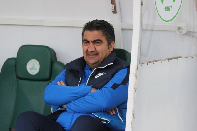 Giresunspor Taraftarından Ümit Özat’a Tepki