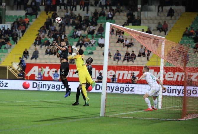 Spor Toto Süper Lig: Aytemiz Alanyaspor: 2 - Atiker Konyaspor: 4 (Maç Sonucu)