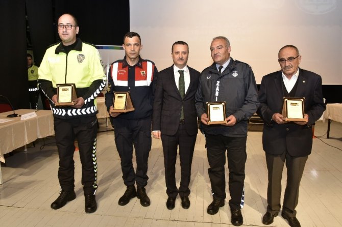 Gümüşhane’de Karayolu Trafik Haftası Kutlamaları Başladı