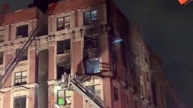 New York’ta Korkutan Yangın: 4’ü Çocuk 6 Ölü