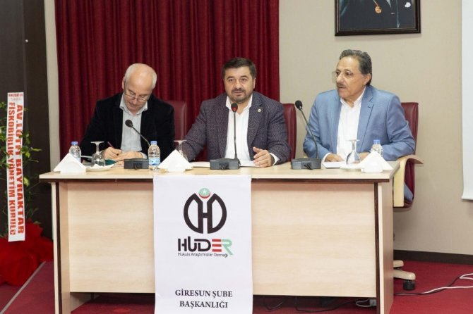 Giresun Üniversitesinde “Cumhurbaşkanlığı Hükümet Sistemi” Çalıştayı