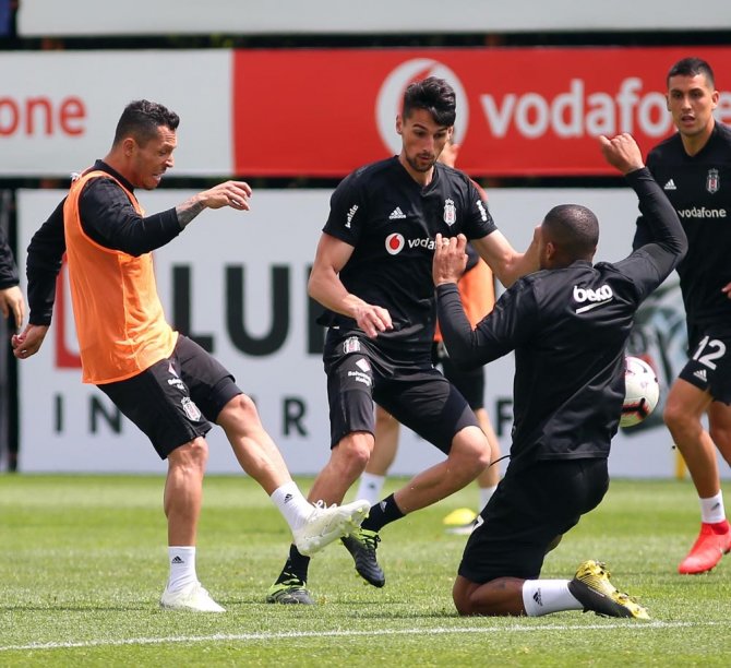 Beşiktaş Kondisyon Ve Taktik Çalıştı