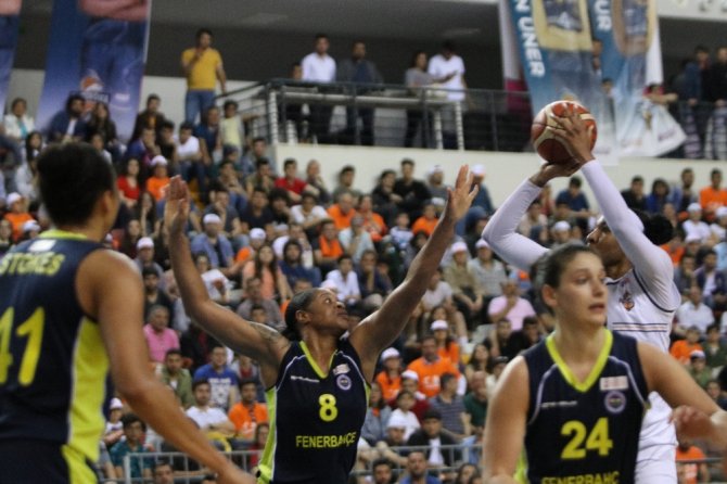 Fenerbahçe Seride Durumu 1-1 Yaptı