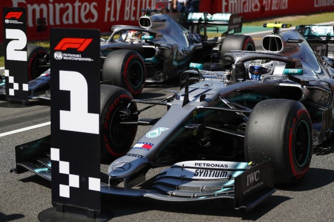 İspanya’da İpi Hamilton Göğüsledi