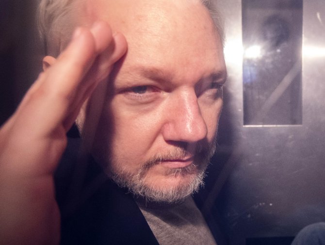 Julian Assange Hakkındaki Soruşturma Yeniden Açıldı