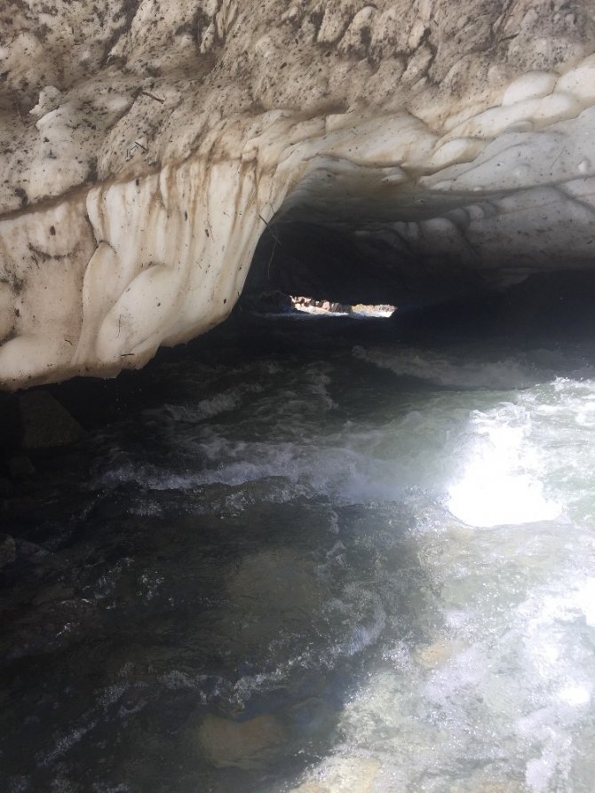 Kayıp Gazeteciyi Arama Çalışmaları 4. Günde Derebaşı Deresi’nde Yoğunlaştırıldı