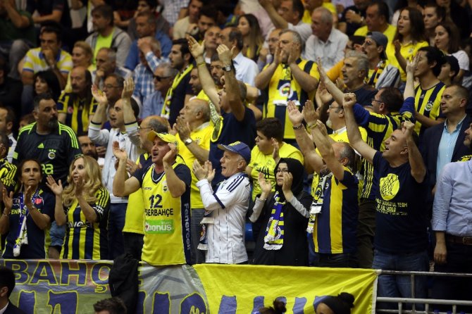 Kadınlar Basketbol Ligi’nde Şampiyon Fenerbahçe