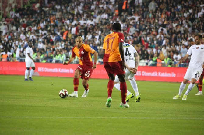 Ziraat Türkiye Kupası Finali: Akhisarspor: 0 - Galatasaray: 0 (İlk Yarı)