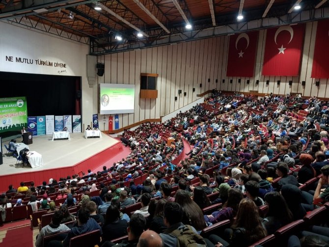 Trabzon’da Liseler Arası Münazara Finali