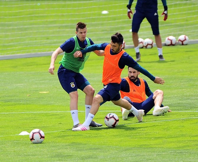 Fenerbahçe, Bb Erzurumspor Maçı Hazırlıklarını Sürdürdü