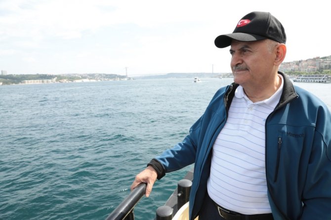 Binali Yıldırım: "Bu Seçimler Her Türlü Şikeden Uzak, Güzel Bir Şekilde Sonuçlansın"