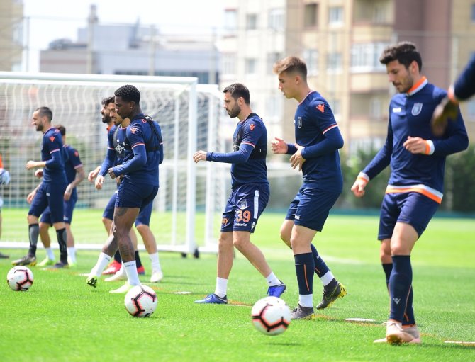 Başakşehir, Galatasaray Maçı Hazırlıklarını Devam Ettirdi