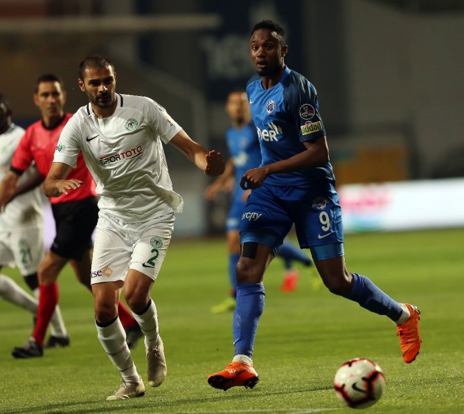 İlk Yarı Konyaspor’un Üstünlüğüyle Bitti