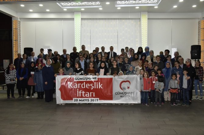 Gümüşhane Belediyesi ’Kardeşlik İftarı’ Düzenledi