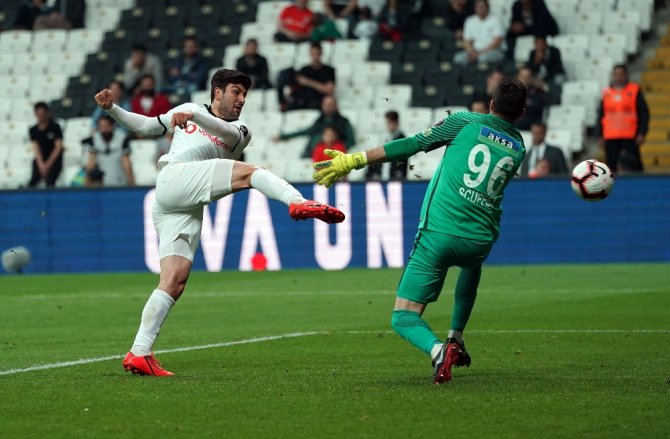 Beşiktaş Kasımpaşa’yı Yendi, Ligi 3 Sırada Tamamladı
