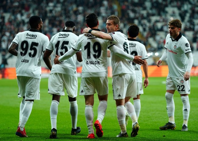 Beşiktaş Kasımpaşa’yı Yendi, Ligi 3 Sırada Tamamladı