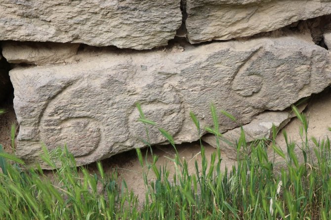 Ahırda Bulunan Yazılar Kapadokya Tarihine Işık Tutacak