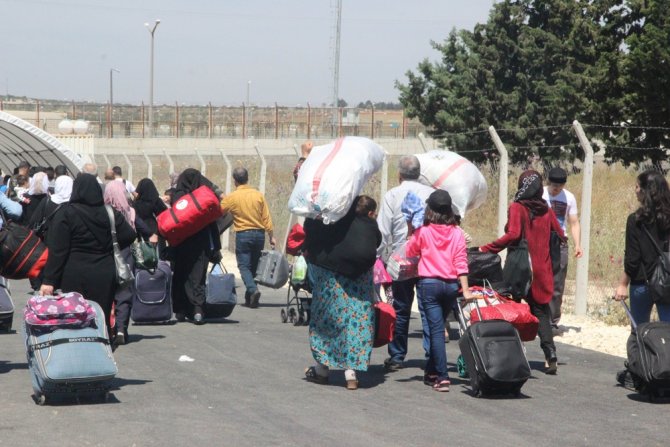 10 Bin Suriyeli Bayram İçin Ülkesine Gitti