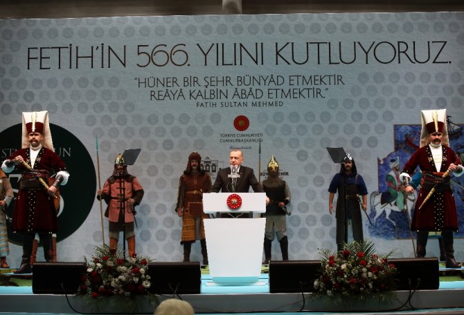 “İstanbul’a Dair Hesaplaşma Tam 566 Yıldır Hiç Bitmedi, Eksilmedi”