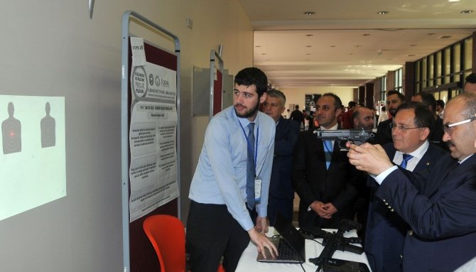 Genç Mühendisler Projelerini Sergiledi