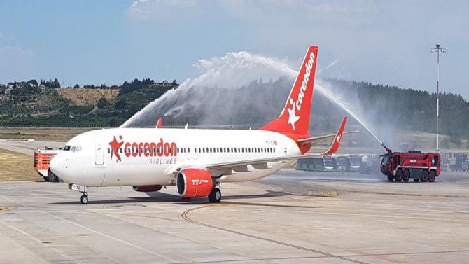 Corendon Airlines, İzmir Uçuşlarına Başladı