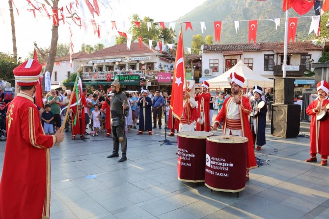 22. Likya Kaş Kültür Ve Sanat Festivali Başladı