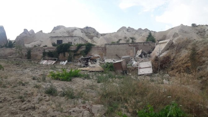 Kapadokya’da 9 Kaçak Yapı Daha Yıkılıyor