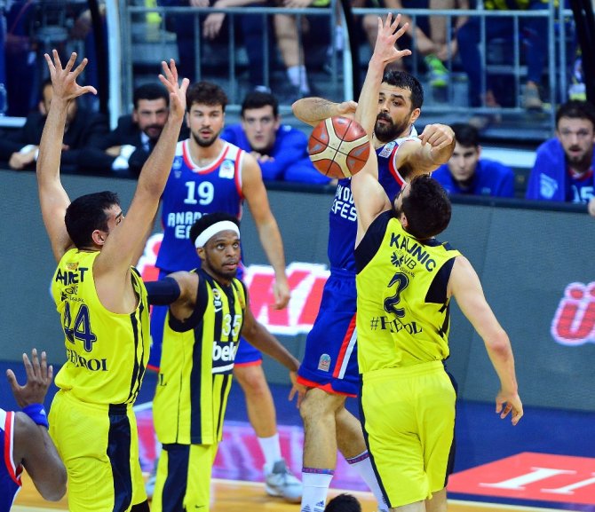 Tahincioğlu Basketbol Süper Ligi: Fenerbahçe Beko: 85 - Anadolu Efes: 69