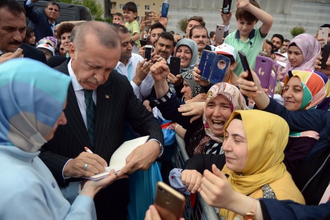 Cumhurbaşkanı Erdoğan: "Bu Adayın Sicili Sayıştay Raporları İle Tespitli Şekilde Bozuktur"