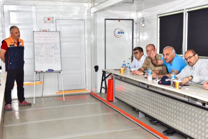 Araklı’da Hasar Tespit Çalışmaları İçin Toplandılar