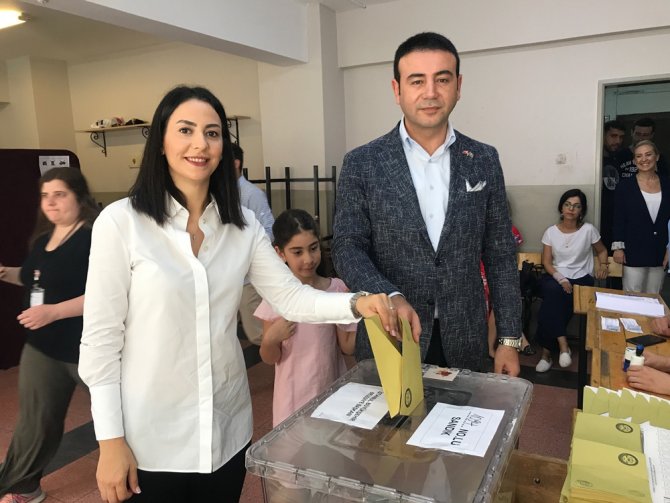 Beşiktaş Belediye Başkanı Akpolat, Oyunu Kullandı
