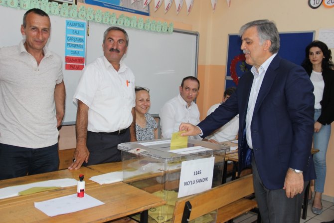 Abdullah Gül Oyunu Kullandı