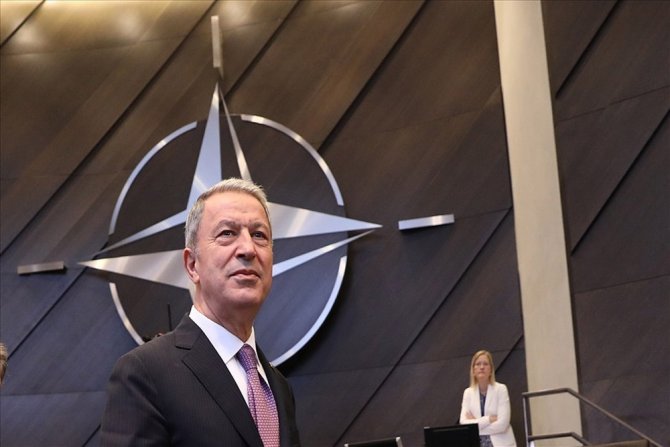 Bakan Akar, Nato’nun İkinci Gün Oturumuna Katıldı