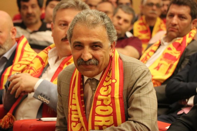 Kayserispor’da Başkan Erol Bedir Güven Tazeledi