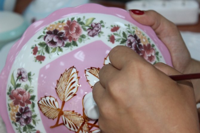 Yıldız Çini Ve Porselen Fabrikası’nda 128 Yıldır Üretim Yapılıyor