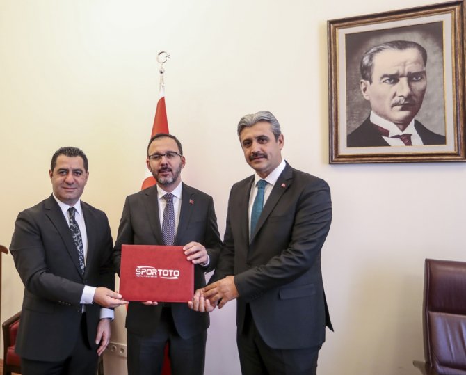 Bakan Kasapoğlu’ndan Yozgatlı Gençlere İkinci Müjde