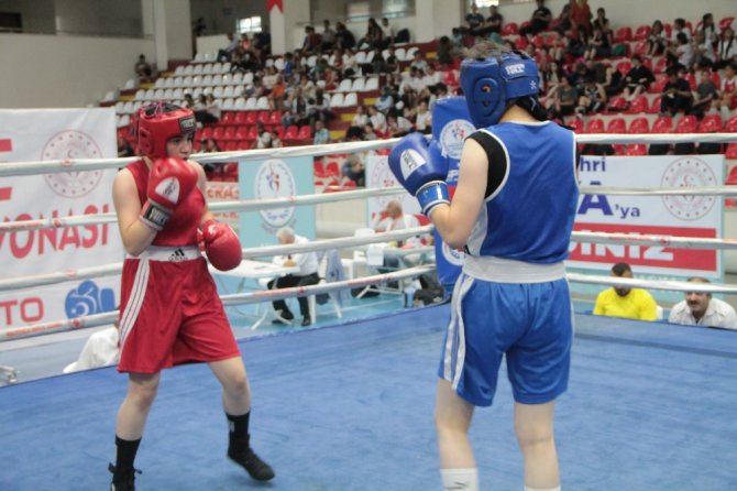 Türkiye Boks Şampiyonası Başladı