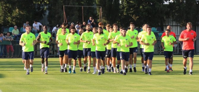 Akhisarspor, Yeni Sezon Hazırlıklarına Başladı