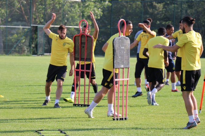 Yeni Malatyaspor’un Genç Transferi Özdemir, Bolu Kampında