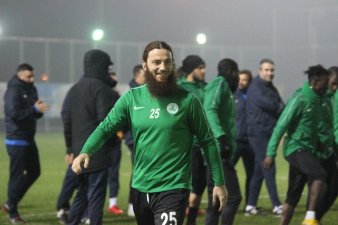 Bb Erzurumspor, Aykut Demir’i Kadrosuna Kattı