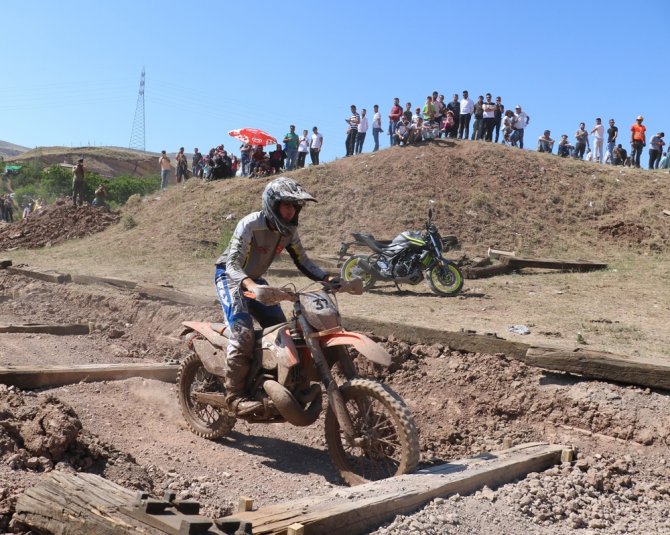 Sivas Süper Enduro Festivali Nefes Kesti