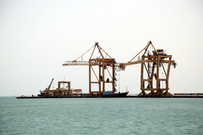 Birleşik Arap Emirlikleri, Hudeyde Limanı’ndan Çekiliyor