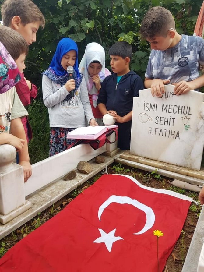 Kadınların Defnettiği Meçhul Asker 15 Temmuz’da Anıldı