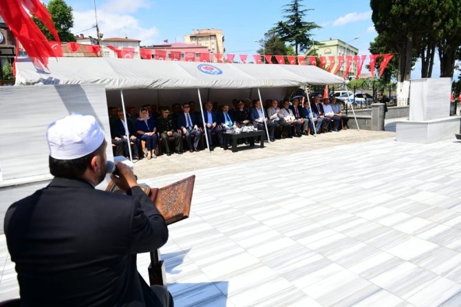 Trabzon’da 15 Temmuz Demokrasi Ve Milli Birlik Günü’nde Şehitler Anıldı