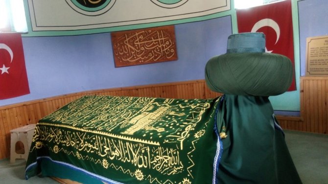 Gönül Alperenlerinden Çağırgan İsmail Hakkı Baba Mezarı Başında Anıldı