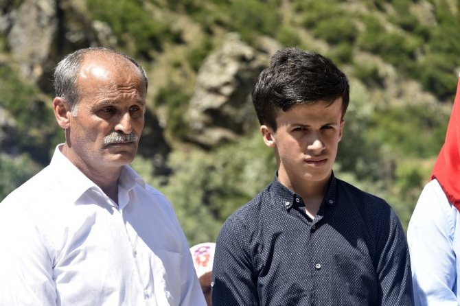 Şehit Öğretmen Necmettin Yılmaz Mezarı Başında Anıldı