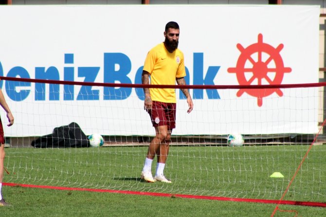 Galatasaray Bu Yaz Transfer Döneminde İnce Eleyip, Sık Dokuyor